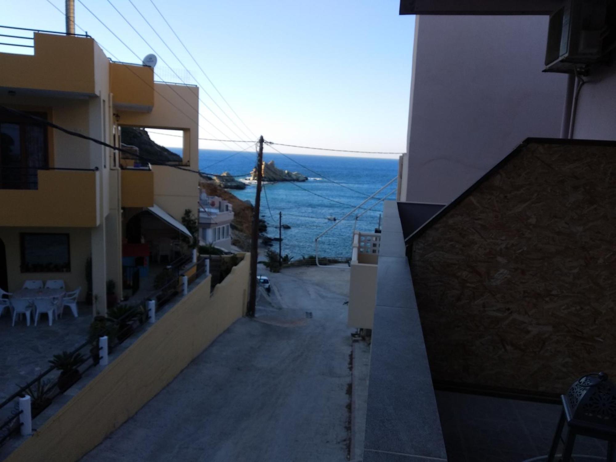 Mades Magic Place Agia Pelagia Eksteriør billede