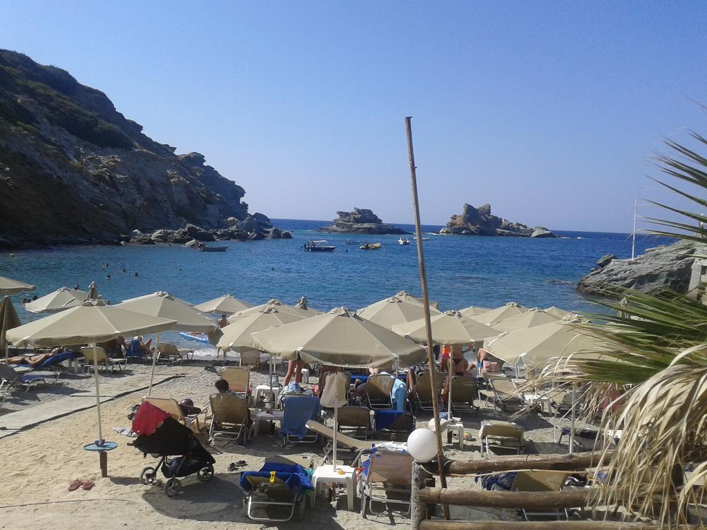 Mades Magic Place Agia Pelagia Eksteriør billede
