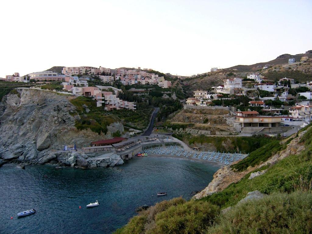 Mades Magic Place Agia Pelagia Eksteriør billede