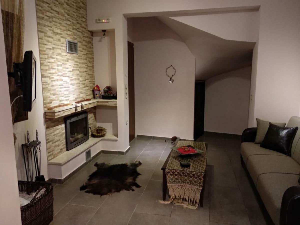 Mades Magic Place Agia Pelagia Eksteriør billede