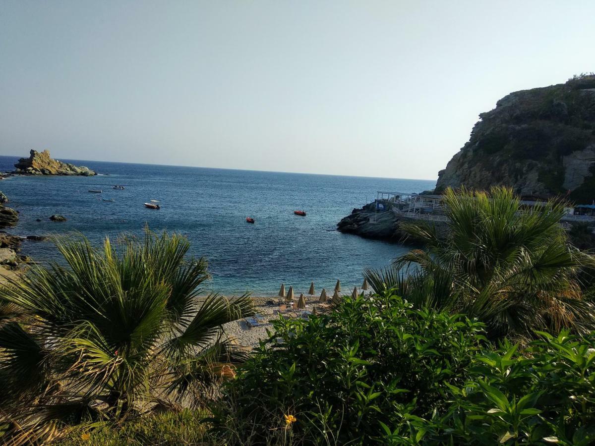 Mades Magic Place Agia Pelagia Eksteriør billede